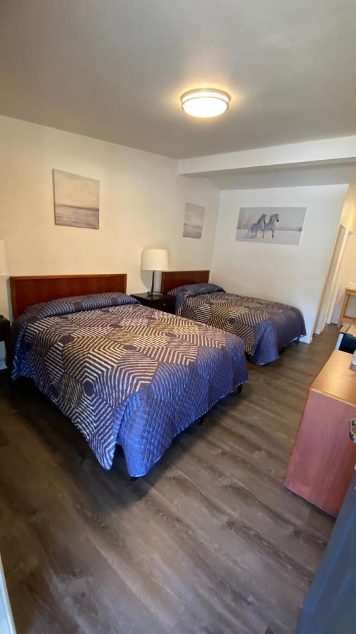 Golden Kent Motel Extérieur photo
