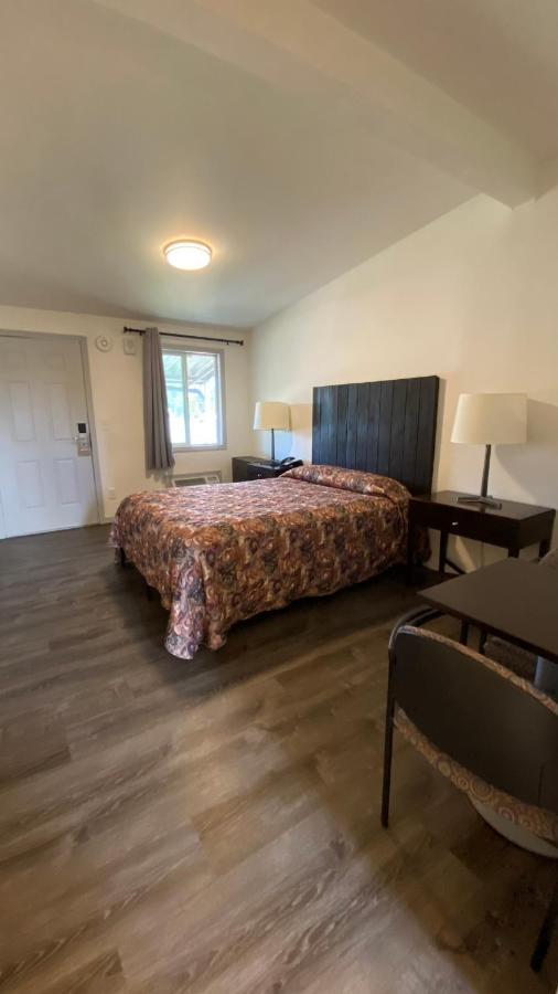 Golden Kent Motel Extérieur photo